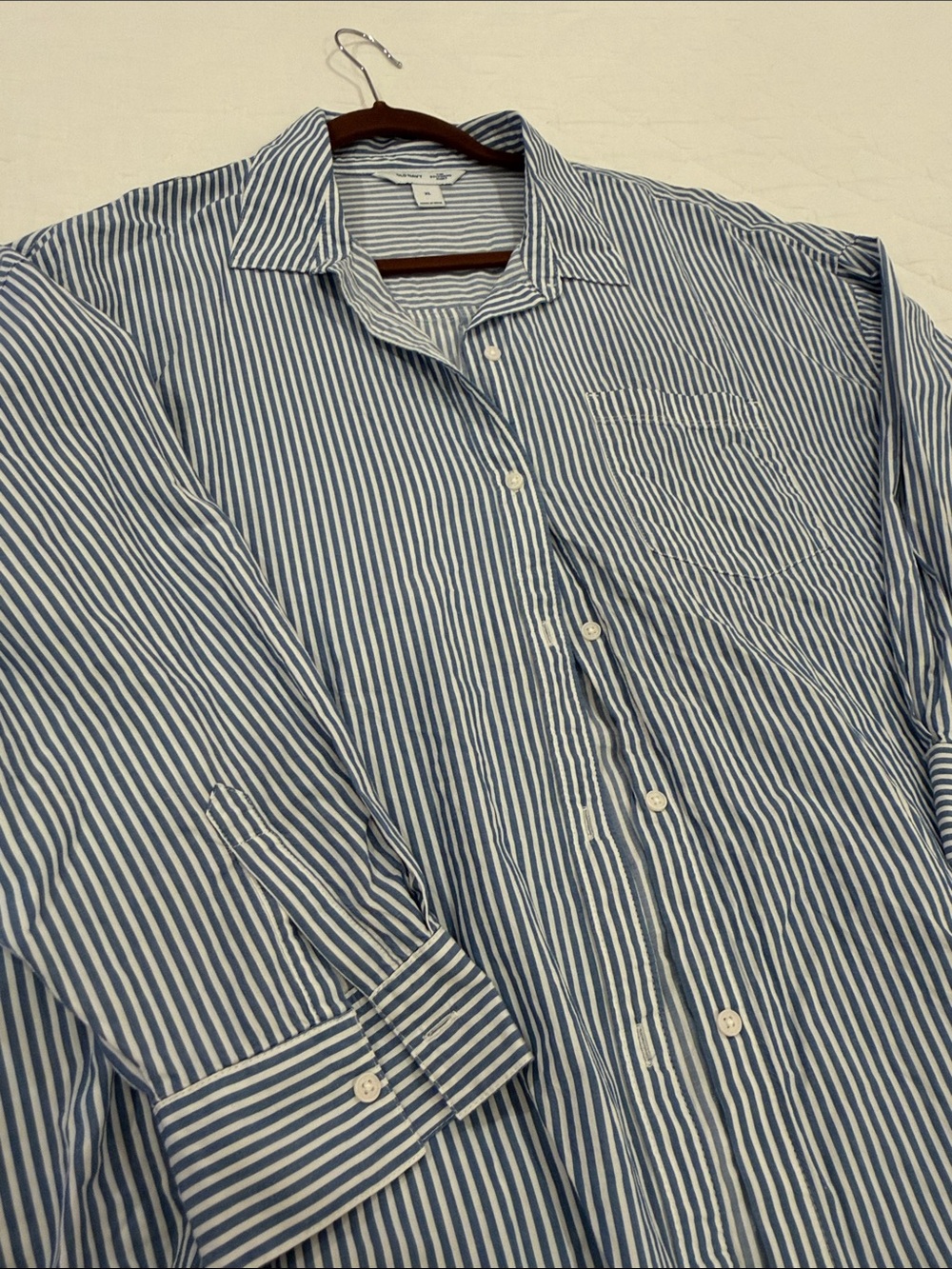 Old Navy Blue and White Striped Button-Down Shirt - Picture 3 of 3
